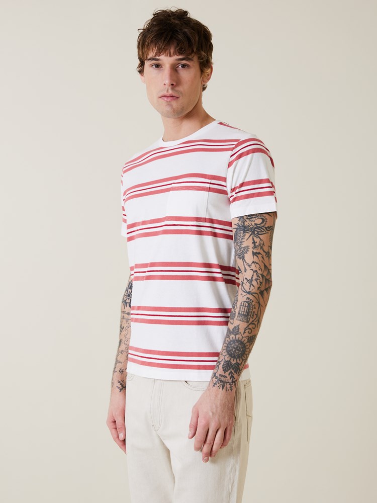 Stripe T-shirt 7051644672941 4.jpg_