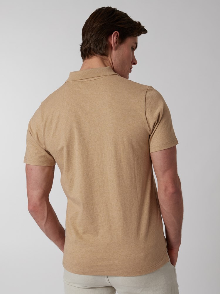 Ulrik polo t-skjorte 7249904_AAO-MRCAPUCHIN-H22-Modell-Back_chn=boys_5730.jpg_Back||Back