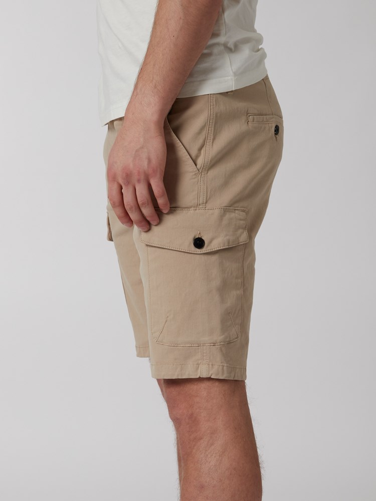 Capuchin cargo shorts 7250000_I4Y-MRCAPUCHIN-H22-Modell-Left_chn=boys_5406.jpg_Left||Left