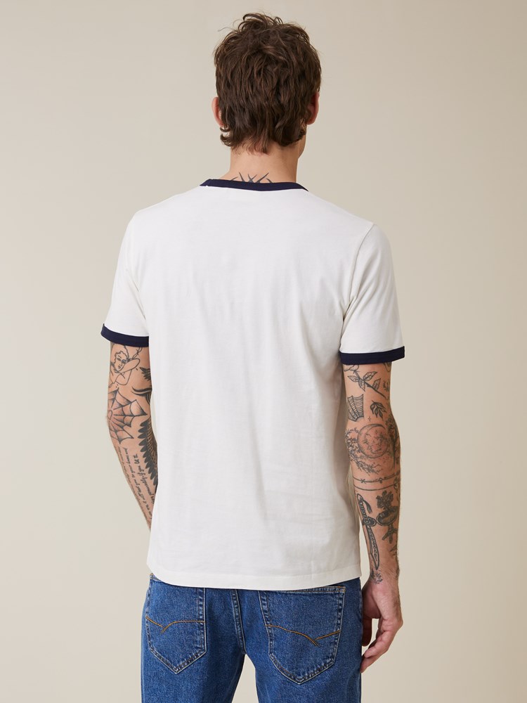 Contrast t-shirt 7506352_EM1-HENRYCHOICE-S24-Modell-Back_chn=boys_9652_Contrast t-shirt EM1.jpg_Back