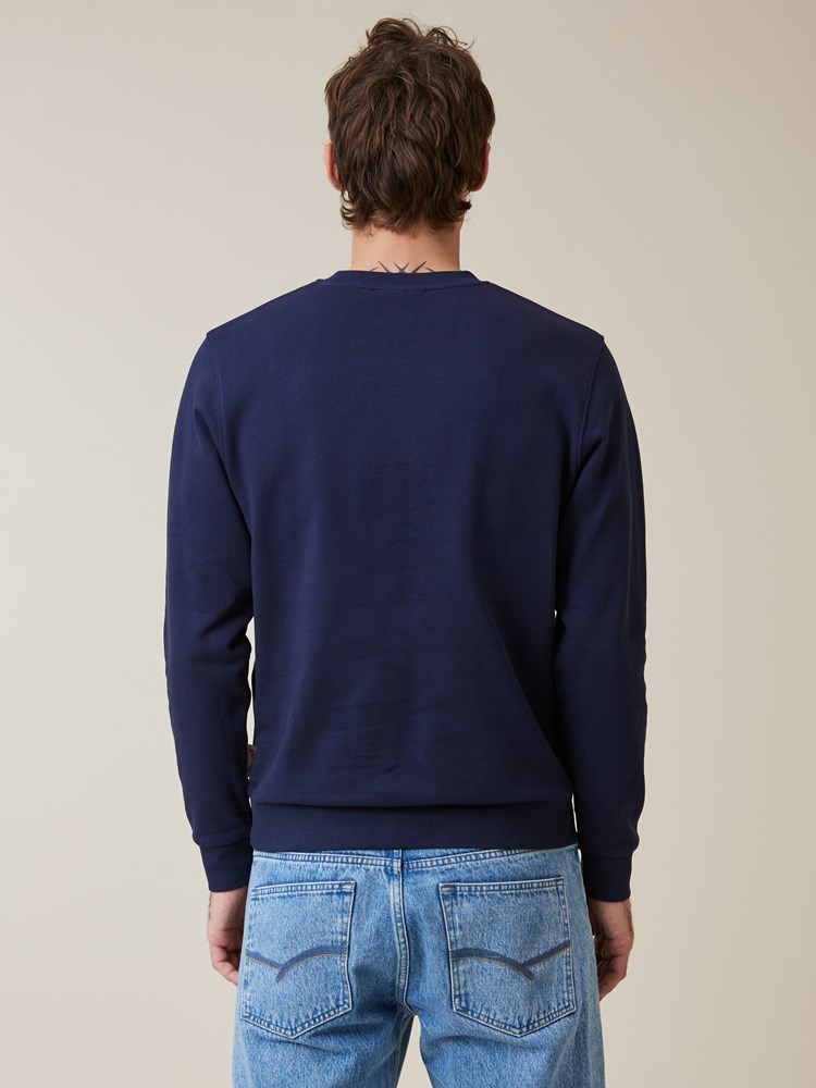 Darren Sweater 7506392_EM1-HENRYCHOICE-S24-Modell-Back_chn=boys_3809_Darren Sweater EM1.jpg_Back||Back