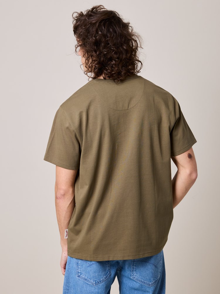 Base t-shirt Base t-shirt GMS 13.jpg_