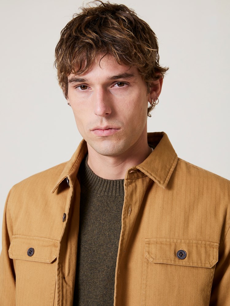 Josh padded overshirt Josh padded overshirt AEB Bistre 12.jpg_