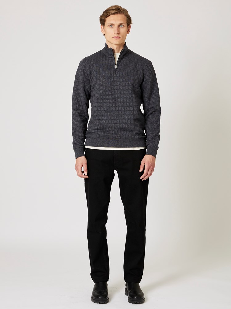 Mikkel zip-neck genser Mikkel zip-neck black oyste_Mikkel zip-neck genser S05.jpg_