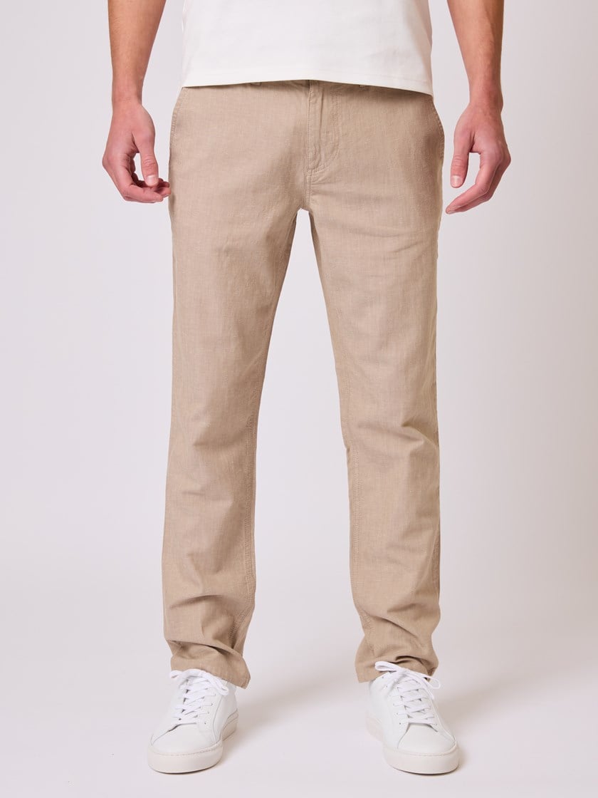 7510495 AEI Regular colino chino AEI 9.jpg_