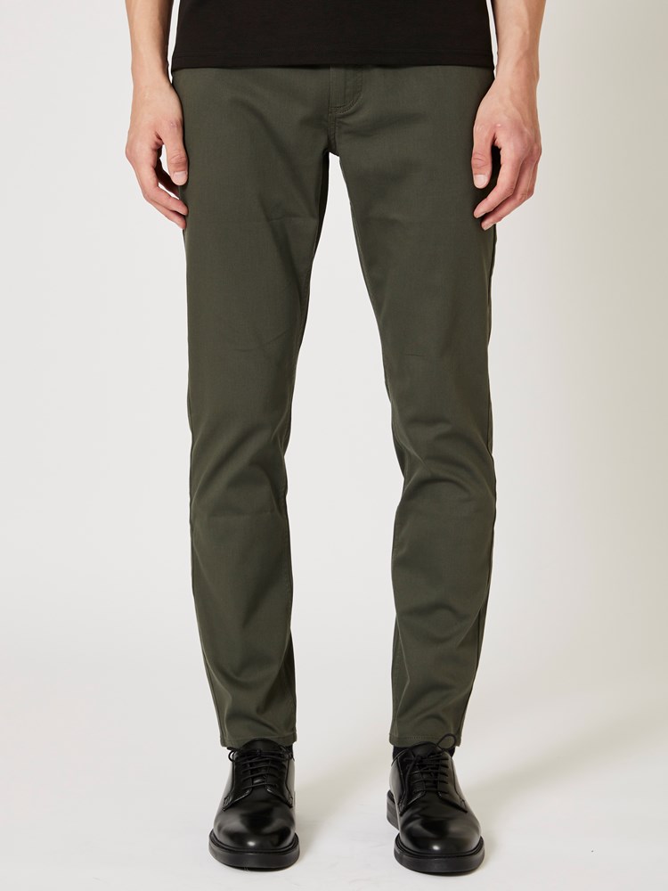 Slim soft chino Slim soft chinos R55 3_Slim soft chino R55.jpg_